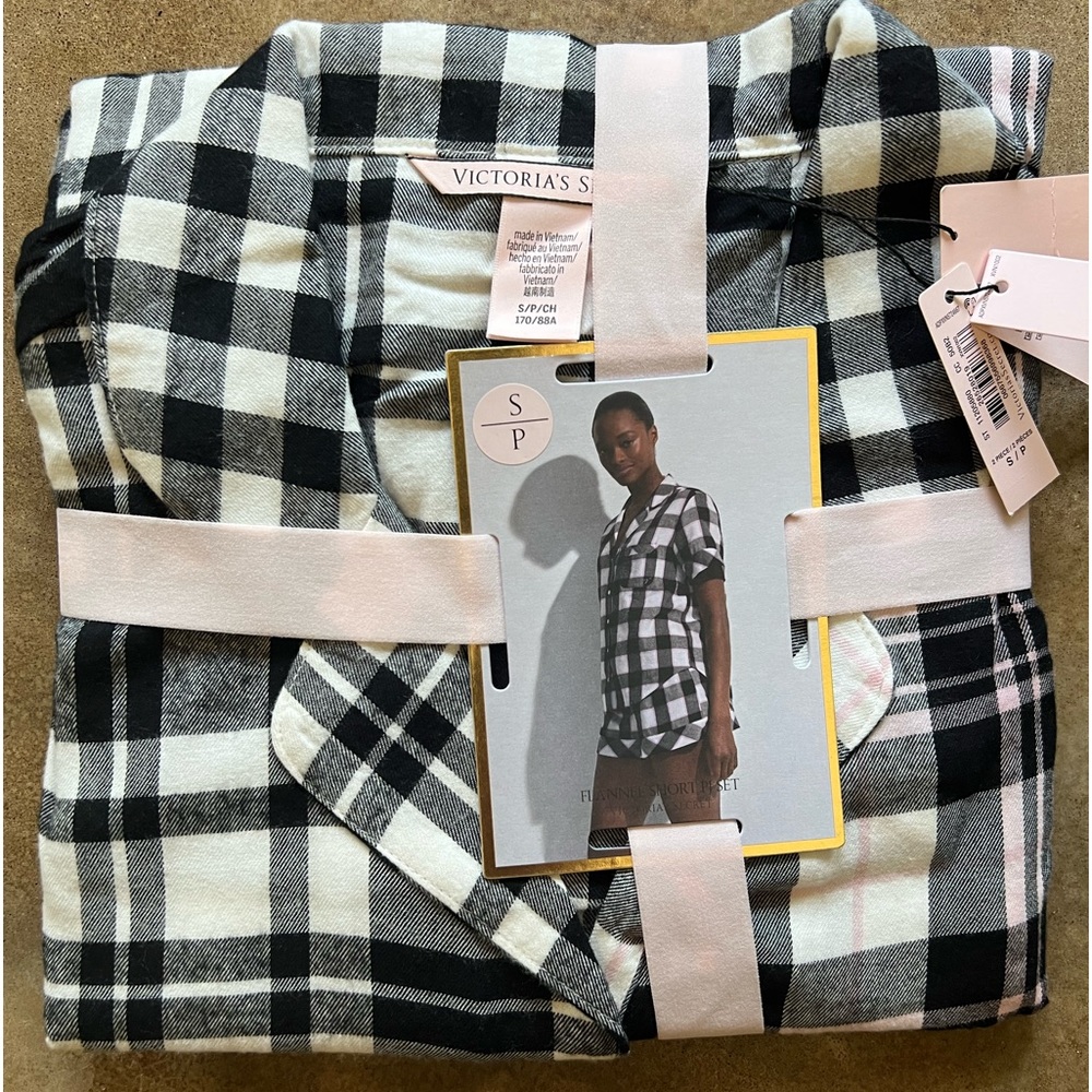 Victoria Secret Pajama Set